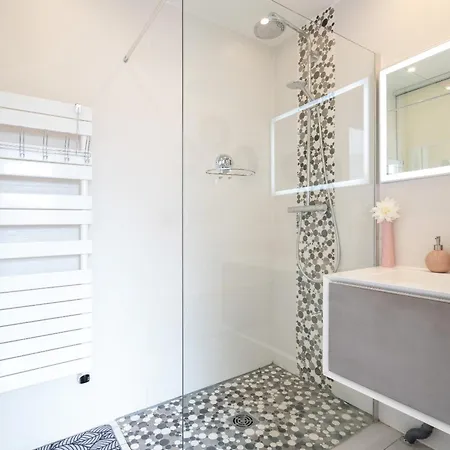 Dream Factory House - Disneyland Paris - 8 Pax Wifi Parking * 蒙泰夫兰